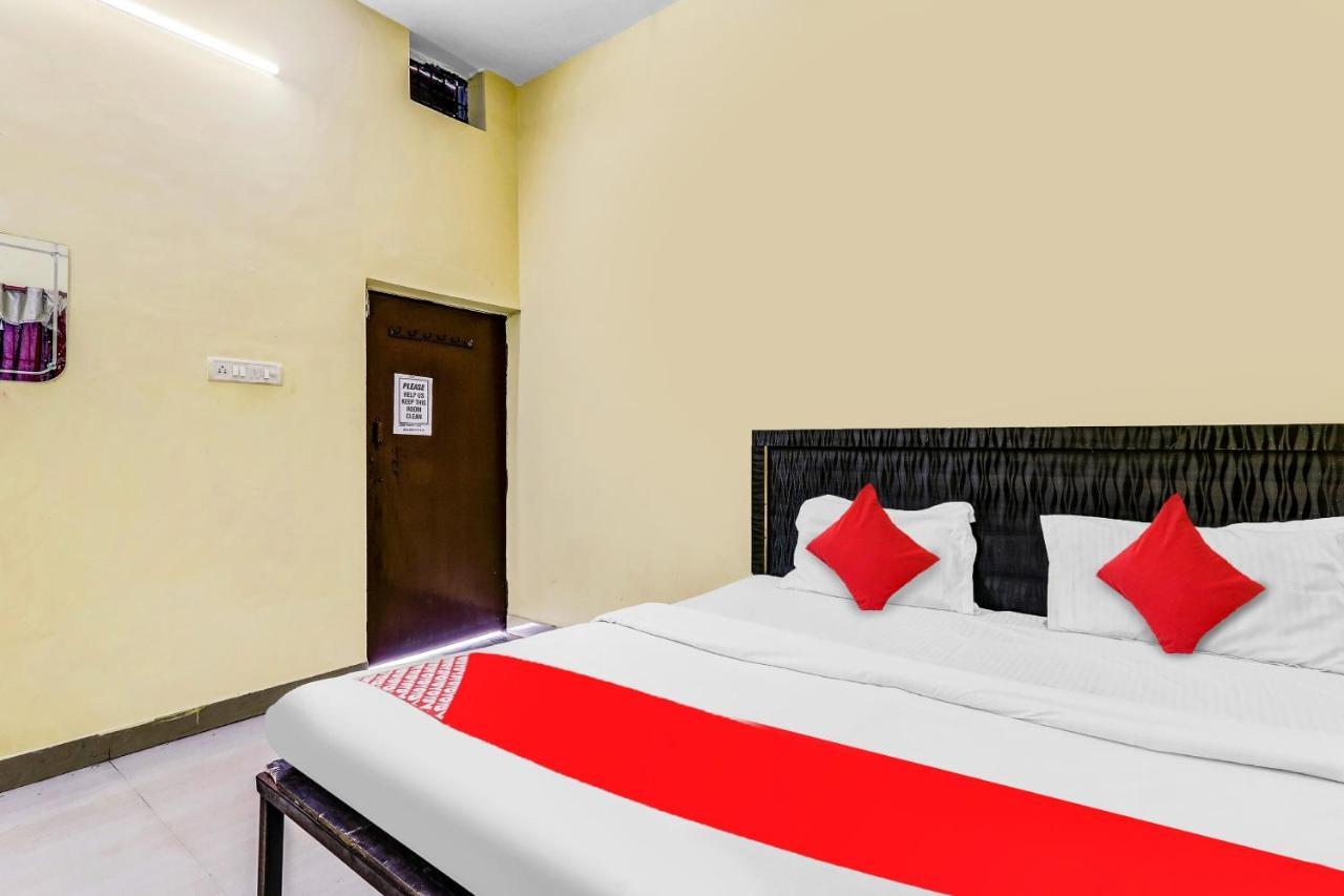 Flagship Hotel Suman Niwas Bijnaur ภายนอก รูปภาพ