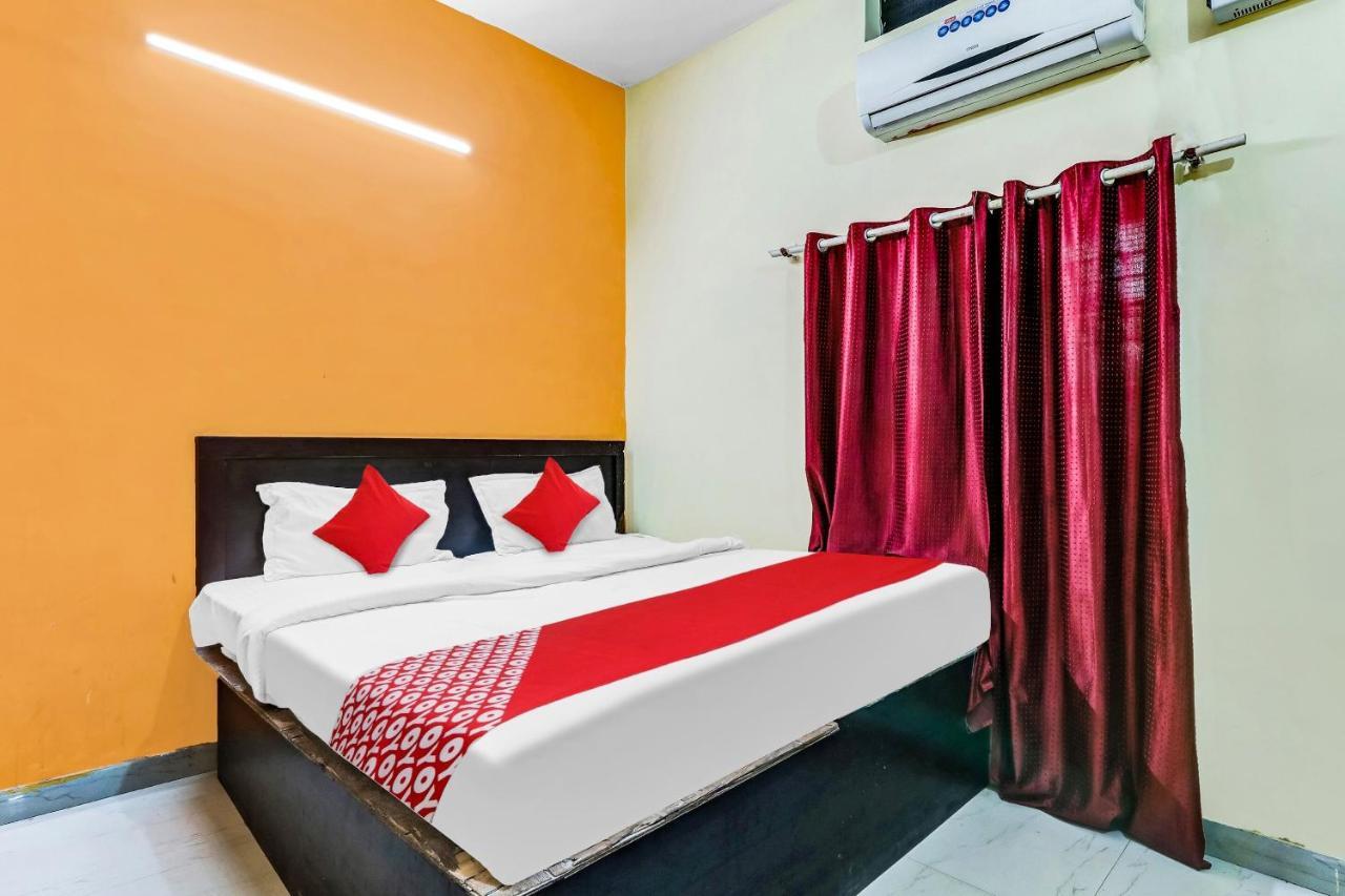 Flagship Hotel Suman Niwas Bijnaur ภายนอก รูปภาพ